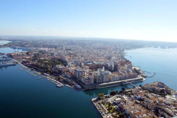 Crociere: nel 2022 a Taranto 51 approdi e 133mila passeggeri