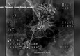 Drone sgancia un missile e distrugge il carro armato russo (ANSA)