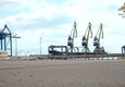 Mariupol, le forze russe liberano dalle mine la costa del Mar d'Azov (ANSA)