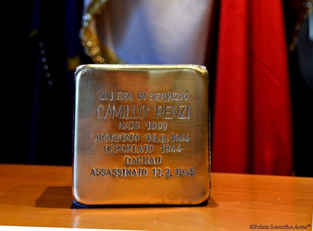 Giorno Memoria, pietra d'inciampo per il commissario Renzi © Ansa