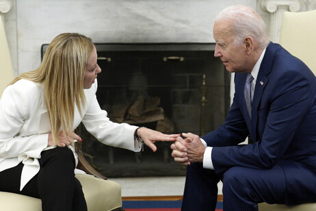 Meloni e Biden in una foto di archivio