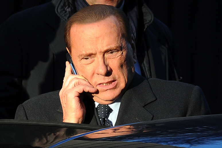 Silvio Berlusconi in una foto d 'archivio - RIPRODUZIONE RISERVATA