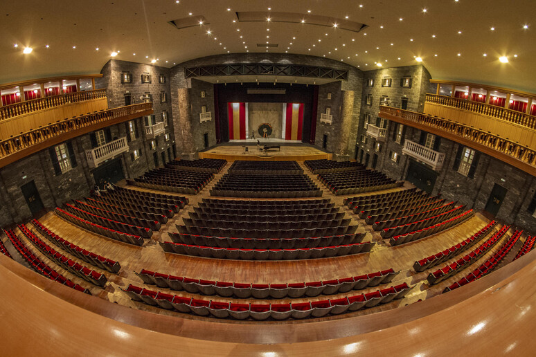 Anfols Teatro Carlo Felice GENOVA - RIPRODUZIONE RISERVATA